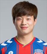 Min Hyun Hong